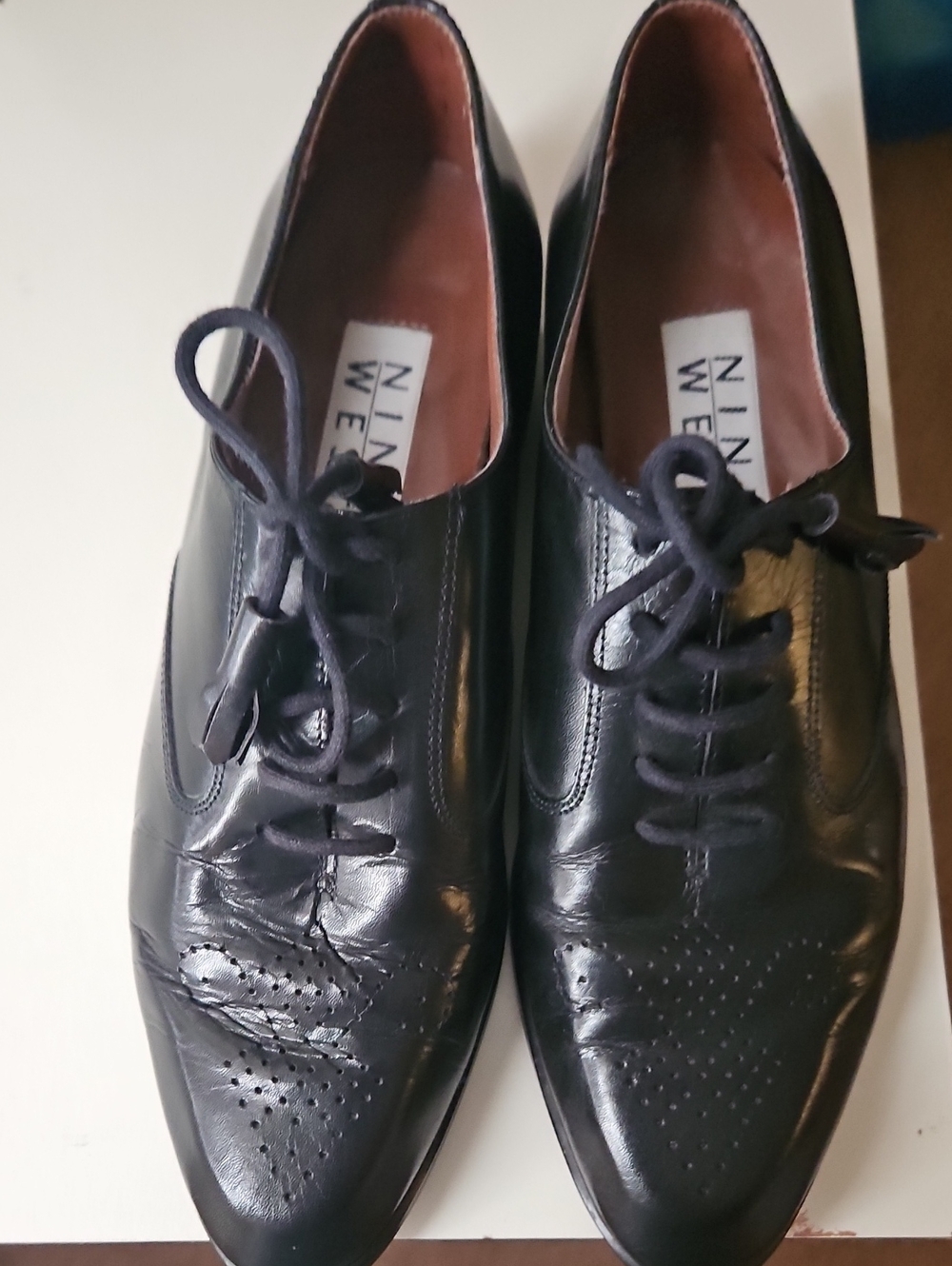 Nine West Black Leather Dress Oxfords with Perforated Toe